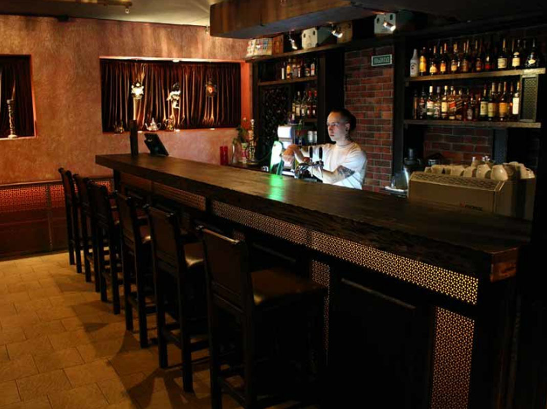 Основной зал — Бар ресторан Карма