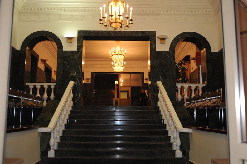 Зал Гобеленовый  — Полянка Арт Холл