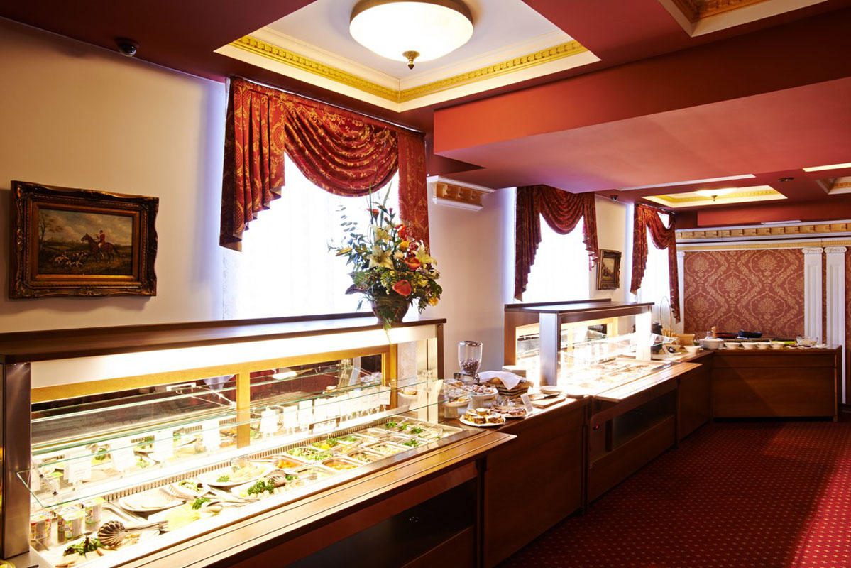 Основной зал — Ресторан Войс