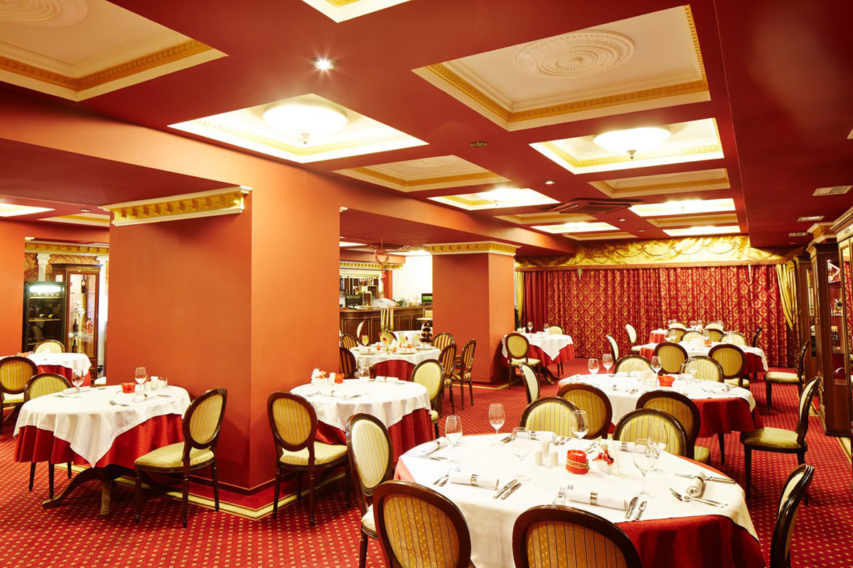 Основной зал — Ресторан Войс