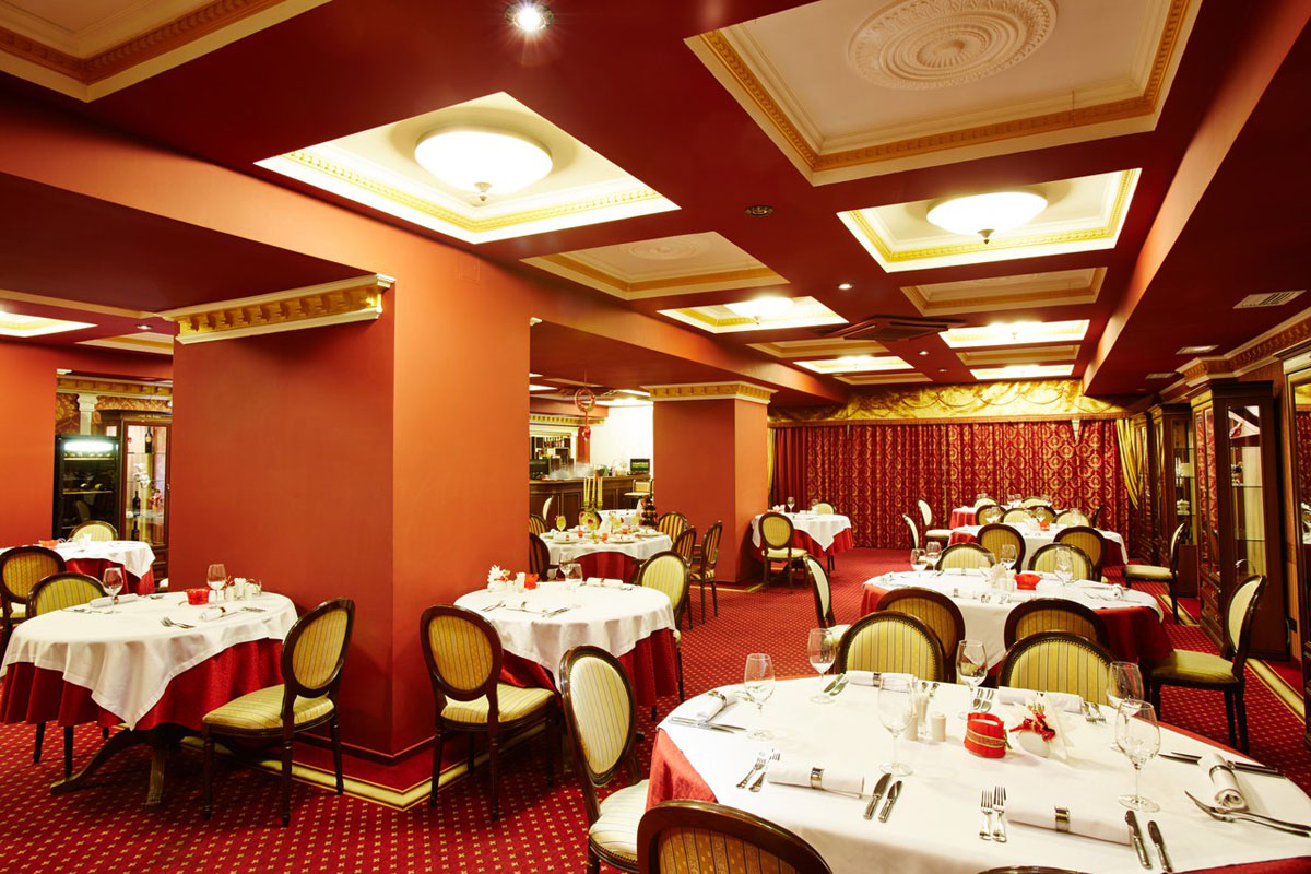 Основной зал — Ресторан Войс