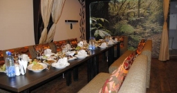 Основной зал — интерьер зала