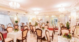 Основной зал — интерьер зала