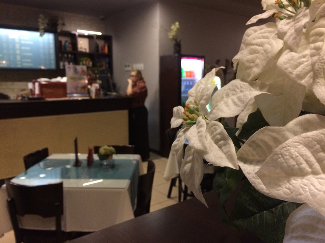 Основной зал — Кафе Веста Пицца на проспекте Ленина