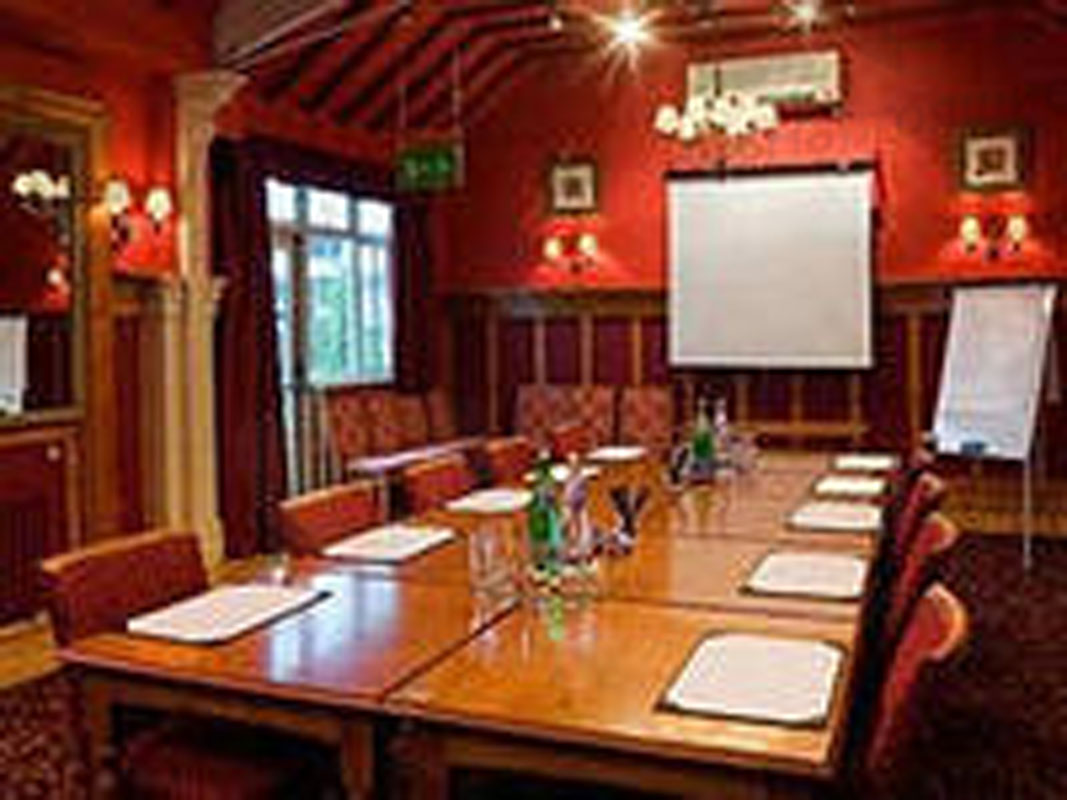 Основной зал — Фокс энд Гуз