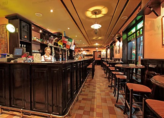 Основной зал