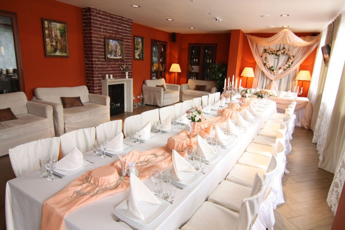 Банкет холл — Банкет холл Белый