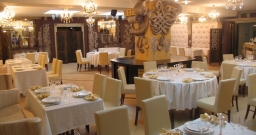 Основной зал