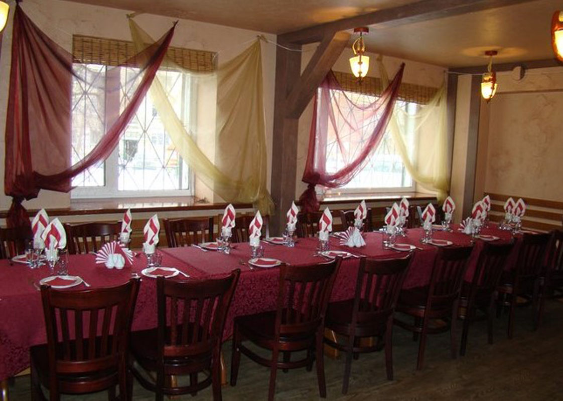 Зал на 30 человек — Утес