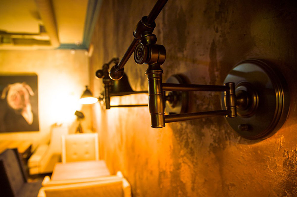 Основной зал — Бар Потерянное общество