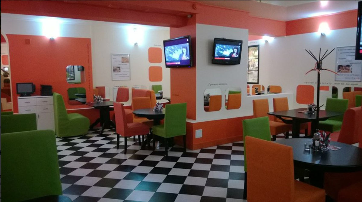 Основной зал — Микс Пицца на улице Кирова