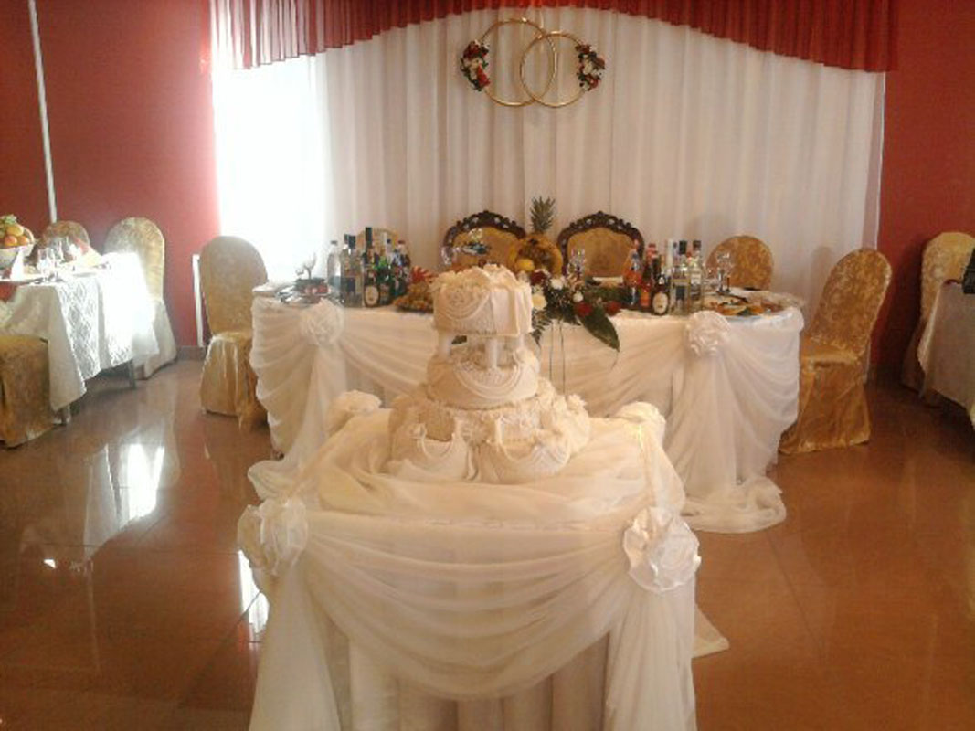 Основной зал — Кафе Звезда