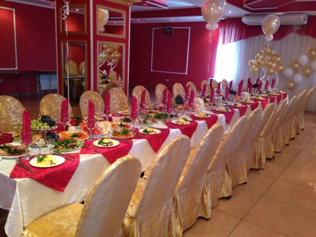 Основной зал — Кафе Звезда