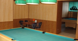 Основной зал