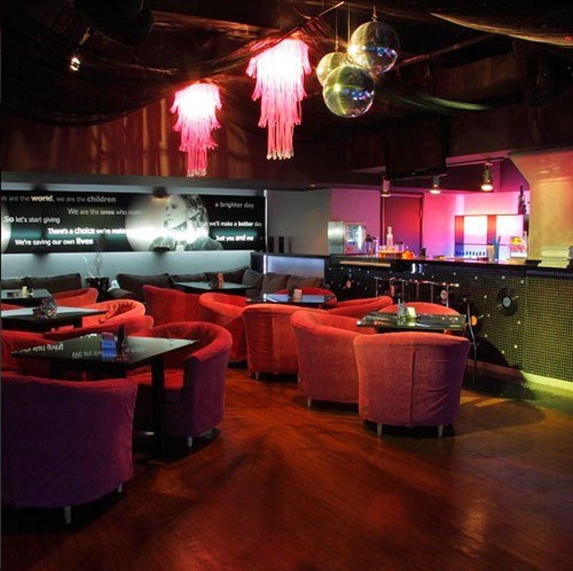 Основной зал — Караоке Рояль