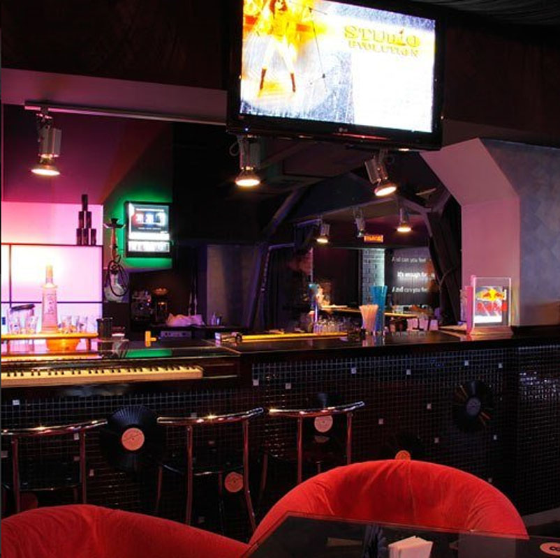 Основной зал — Караоке Рояль