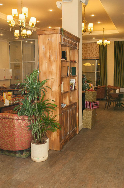 Основной зал — Поль Бейкери на улице Лесопарковая