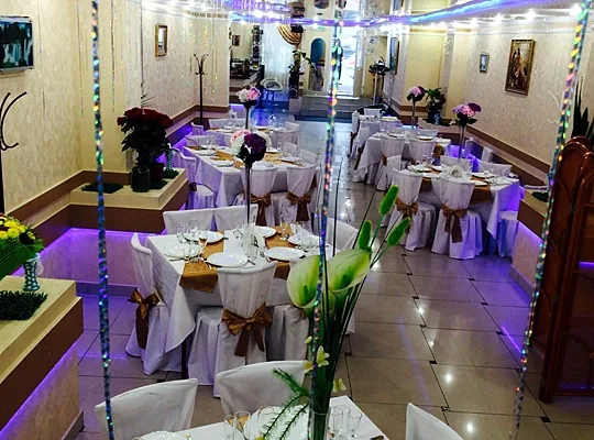 Restaurant Serenade, Основной зал — фото