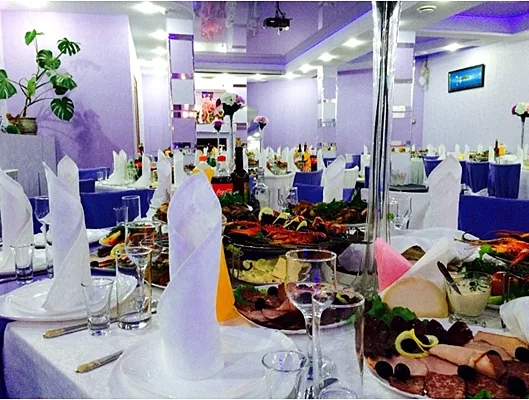 Restaurant Serenade, Основной зал — фото