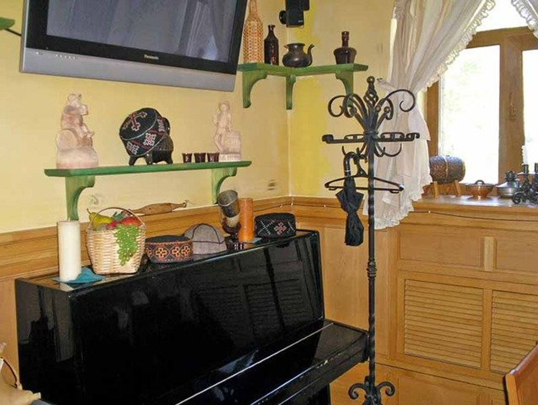 Основной зал — Ресторан Генацвале