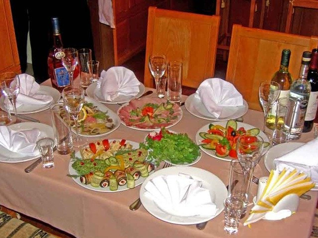 Основной зал — Ресторан Генацвале