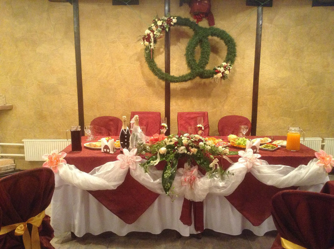 Основной зал — Кафе бар Таверна