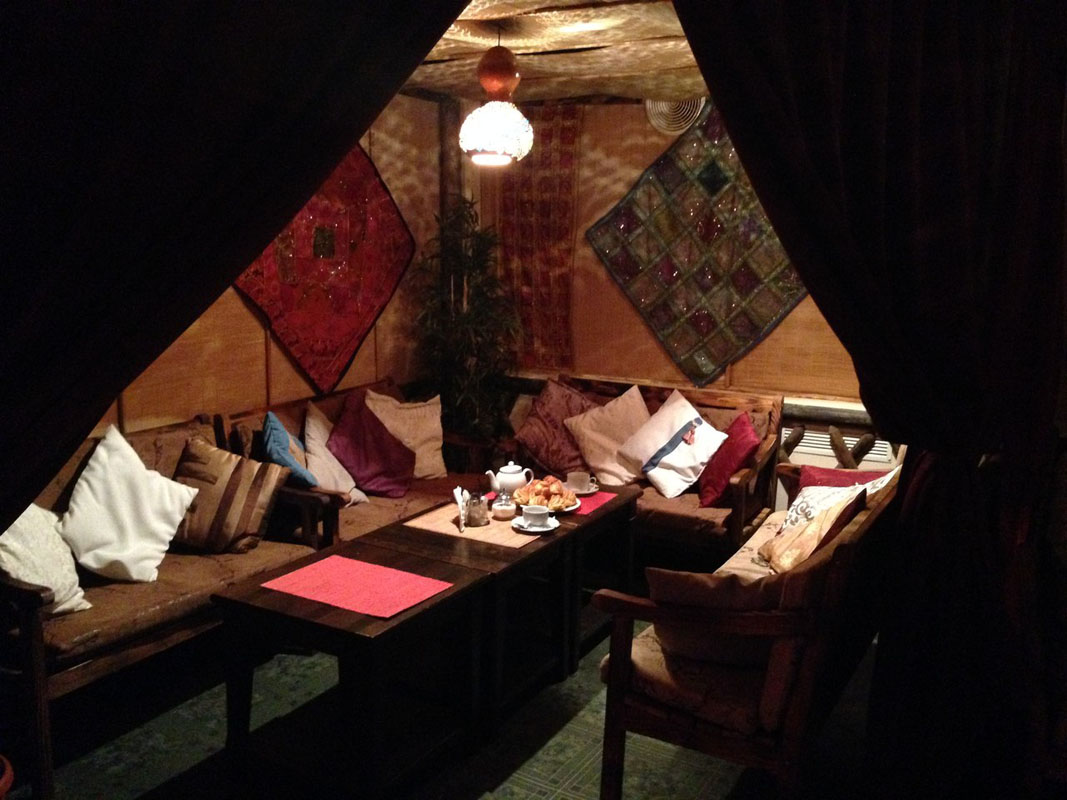 Основной зал — Кафе бар Таверна