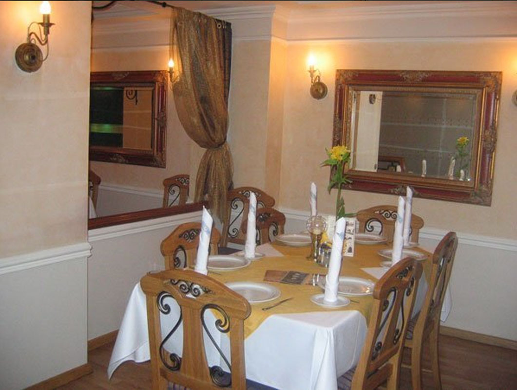 Основной зал — Ресторан Титаник 2000