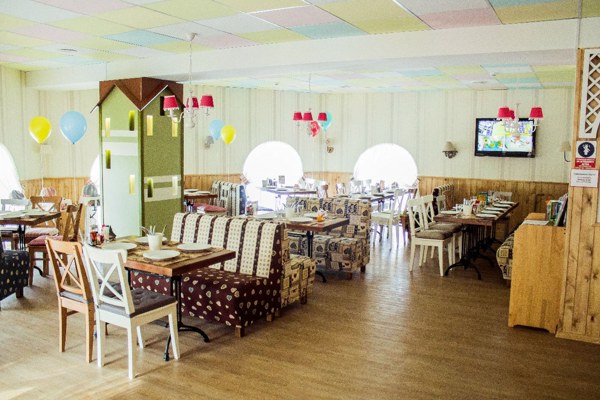 Логотип Ресторан Папа Карло