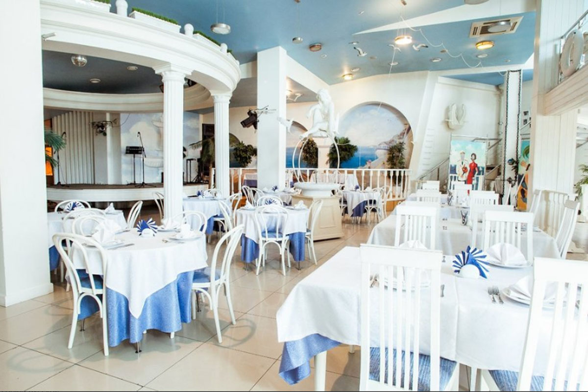 Основной зал — Причал