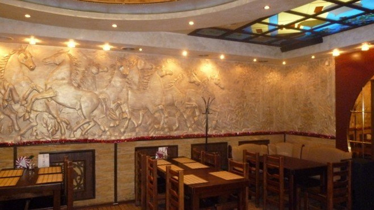 Основной зал