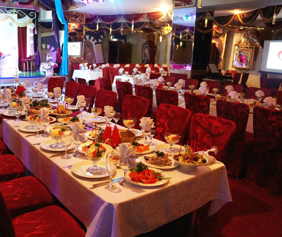 Основной зал — Ресторан-кабаре Мистер Икс