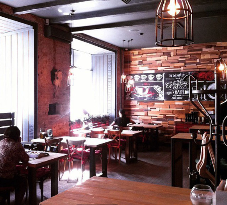 Основной зал