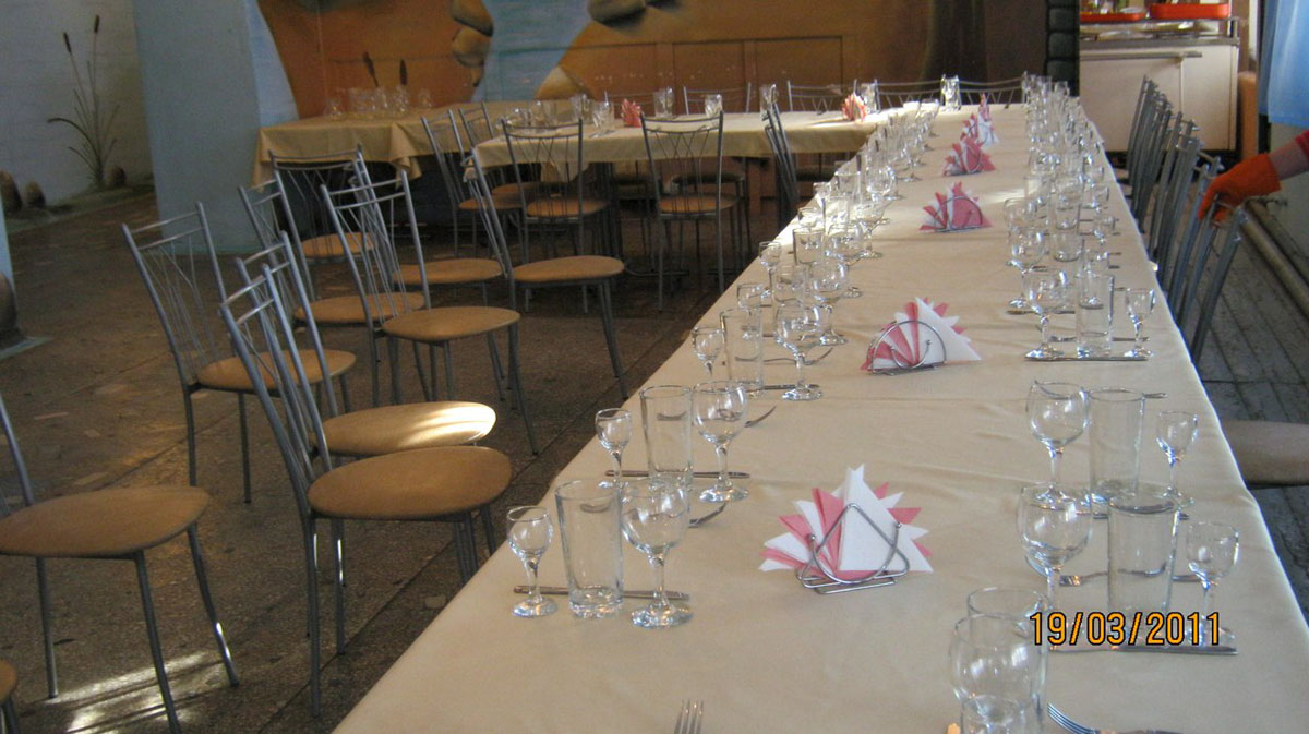 Основной зал — Кафе Академическое