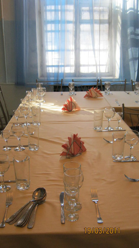 Основной зал — Кафе Академическое