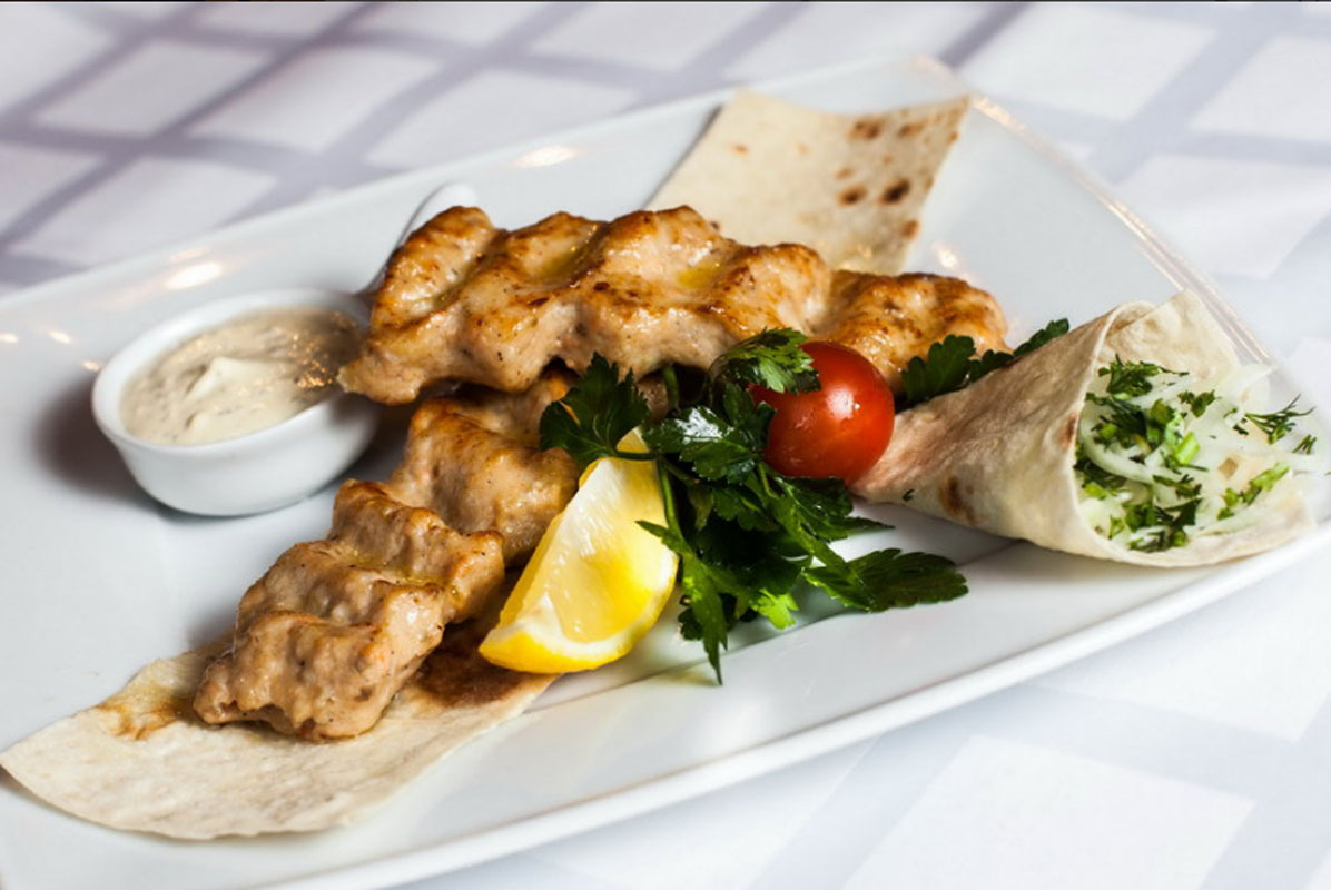 Основной зал — Гриль-бар Мирный