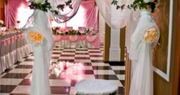 Основной зал — интерьер зала