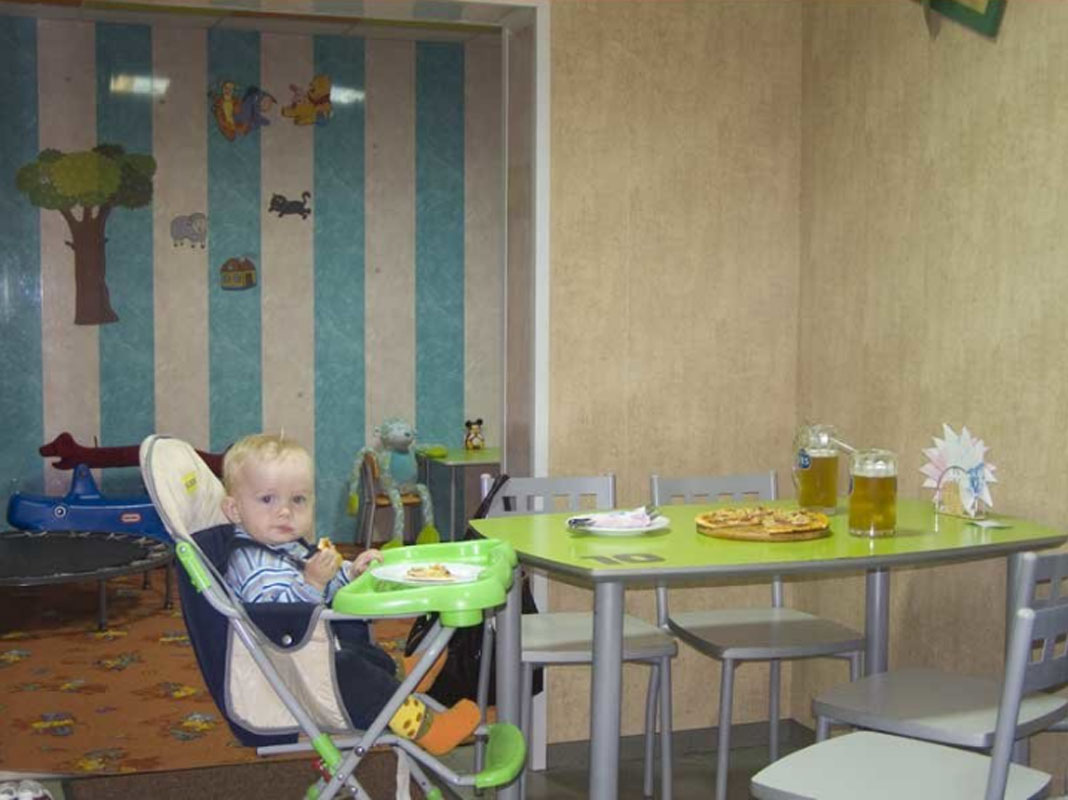 Основной зал — Пиццерия Тутти-Фрутти