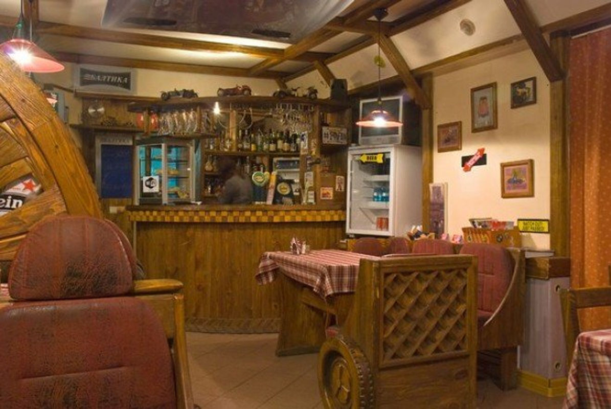 Основной зал — Пит-Стоп