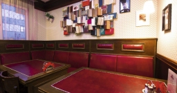 Основной зал — интерьер зала