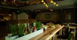 Основной зал