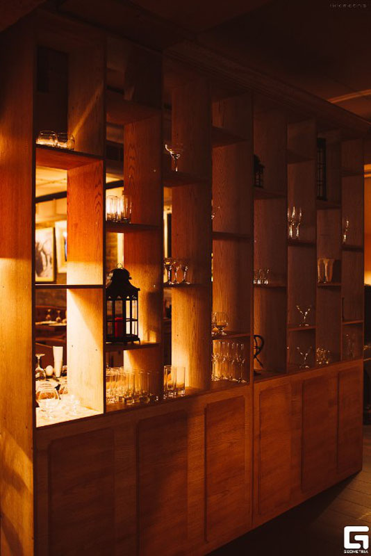 Основной зал — Мамонтс Бар