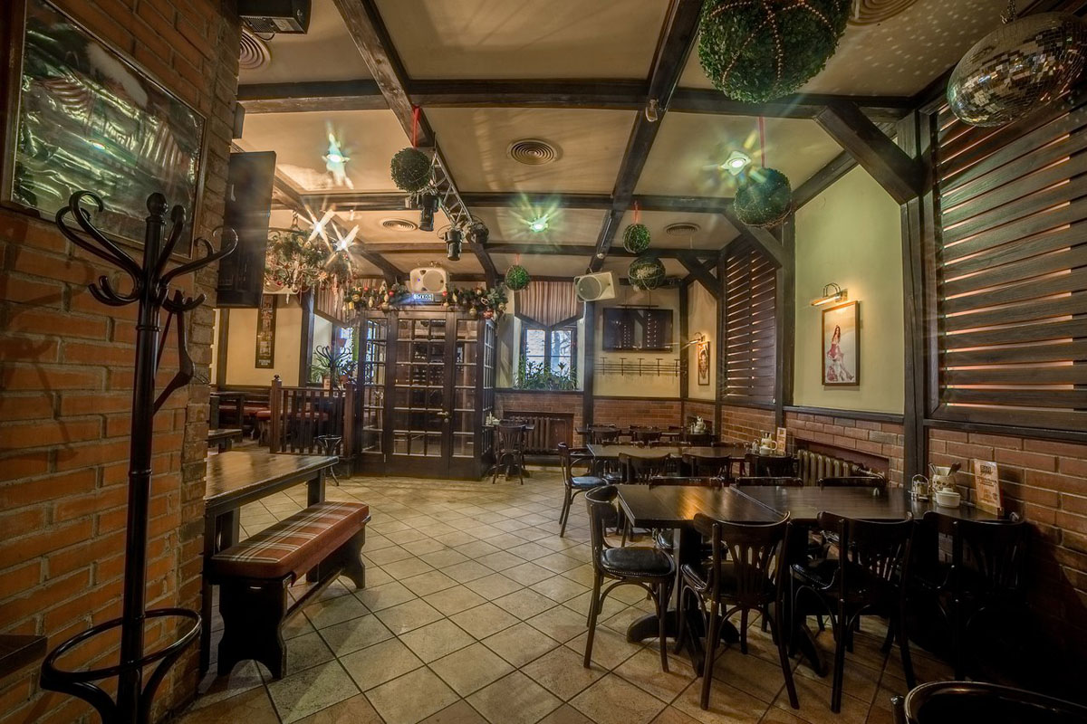 Основной зал — Бар Суворовъ