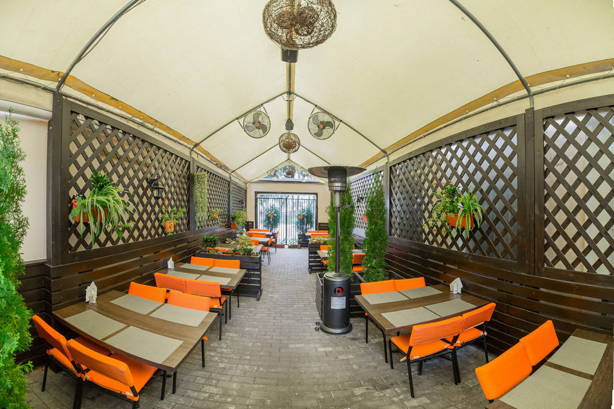 Основной зал — Бар Суворовъ