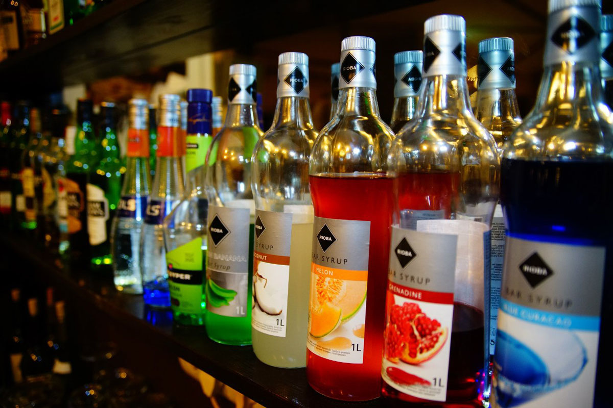 Основной зал — Бар Пинта