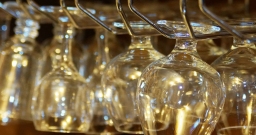 Основной зал