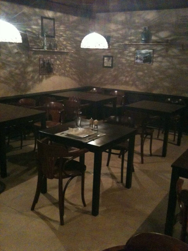 Основной зал — Паб Вкус и цвет