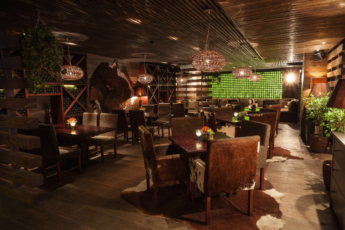 Основной зал — БАР  Би Кю