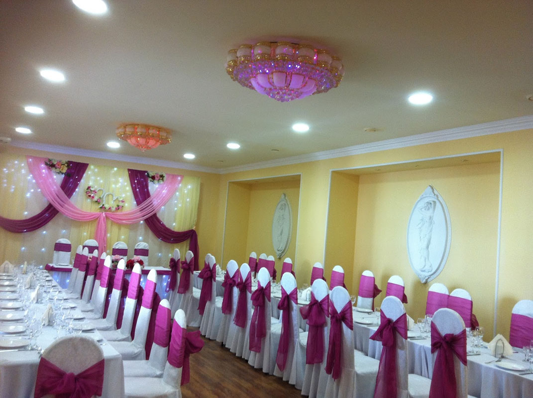 Основной зал — Кафе Спарта