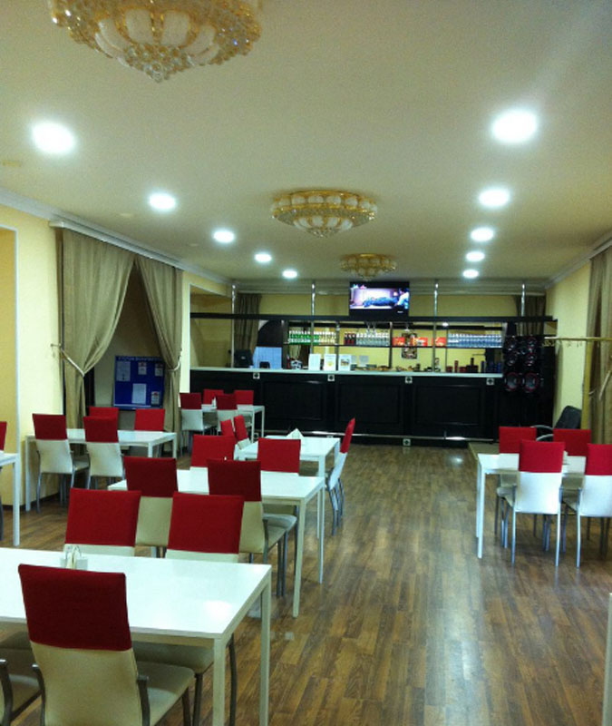Основной зал — Кафе Спарта